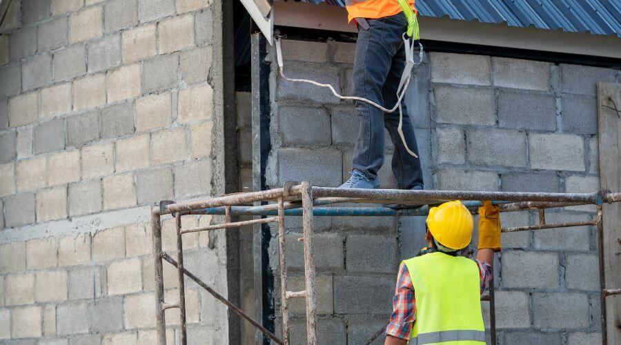 Expert new roof installation services in Prairieburg, IA